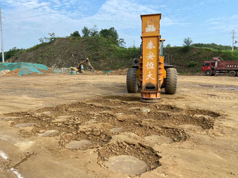 鏟車液壓夯實機(jī)